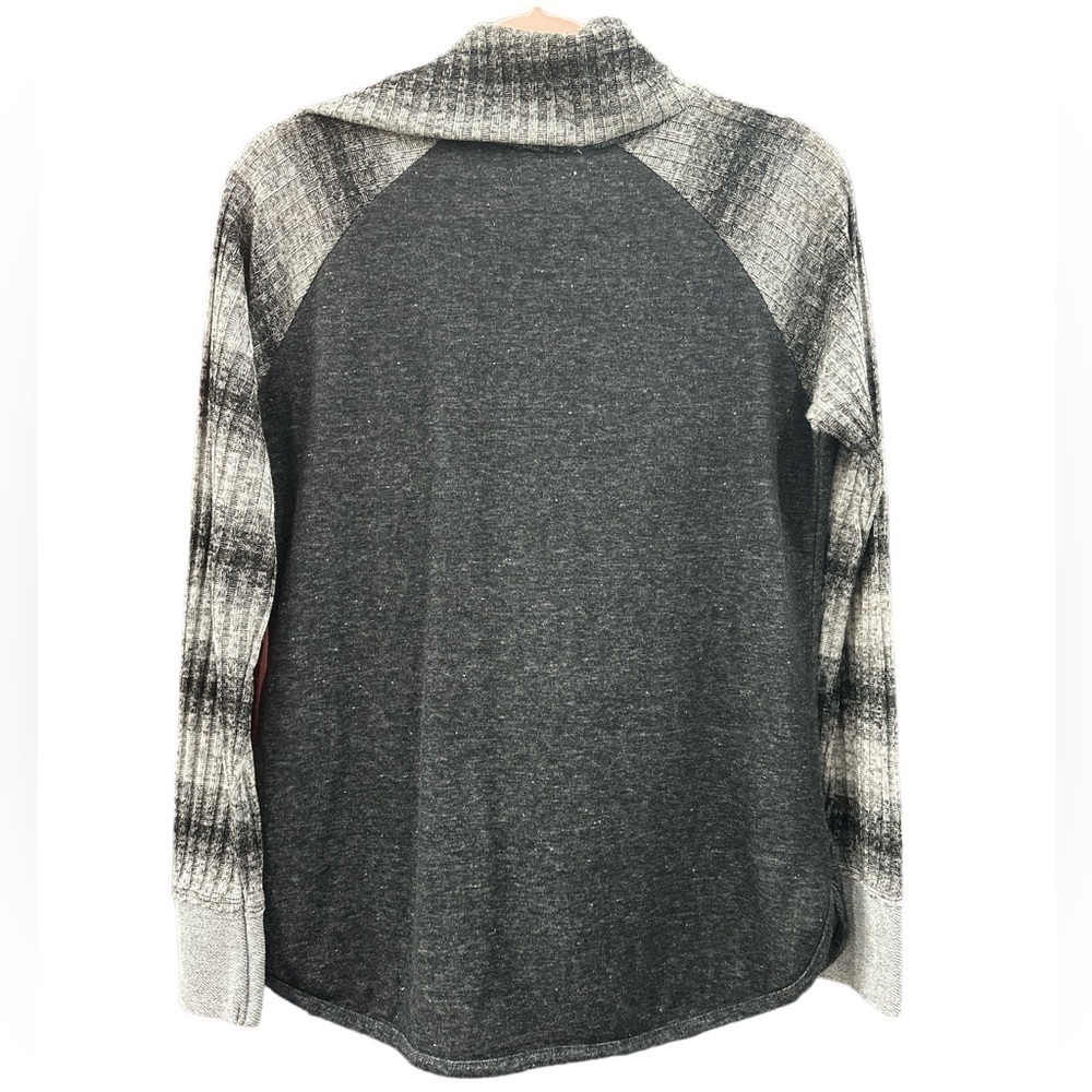 Maurices Pullover Stripped Knit Sweater Size: S - Picture 3 of 6
